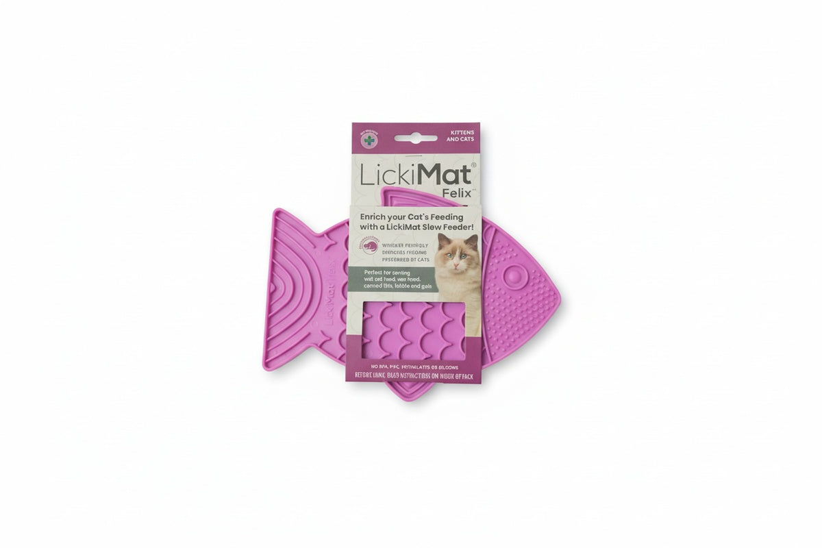 Textured licking mat for cats made from food grade TPR