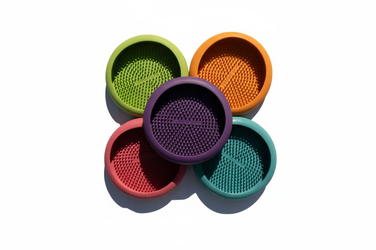 LickiMat UFO - The Woof Toys