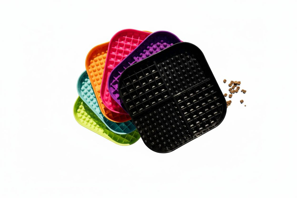 LickiMat Slomo XL slow feeder bowl for large dogs