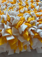 Close-up of Sniffing Mat Light Woof texture for enrichment play