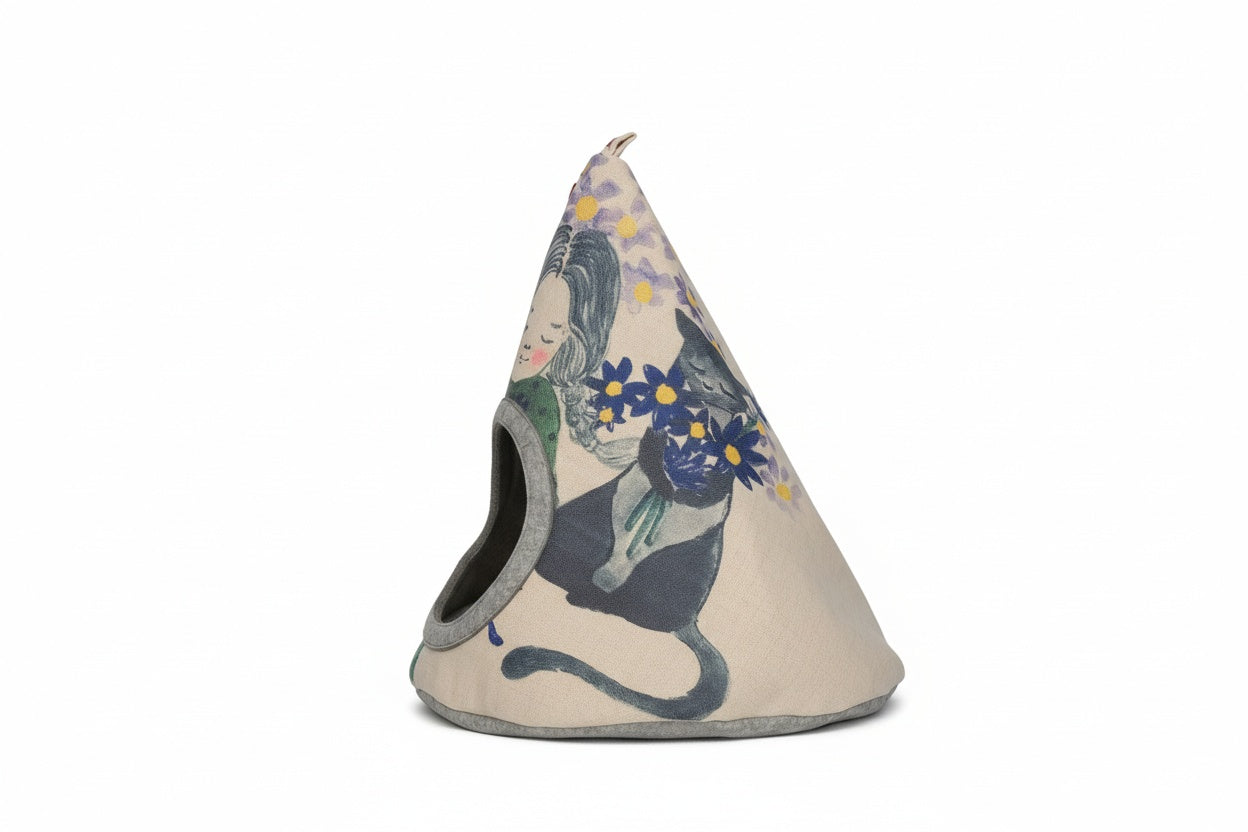 Cozy teepee style cat tent in violet flower design