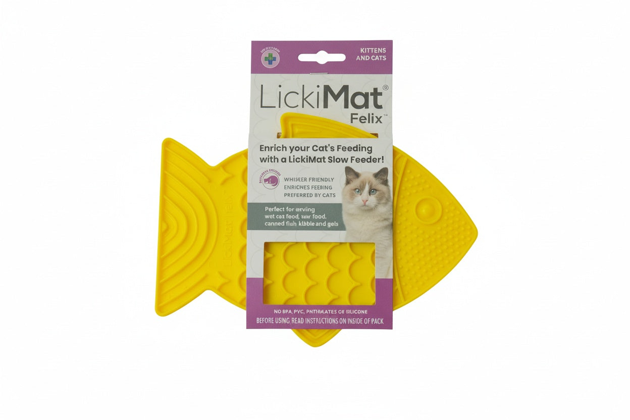 Whisker friendly slow feeder mat for cats